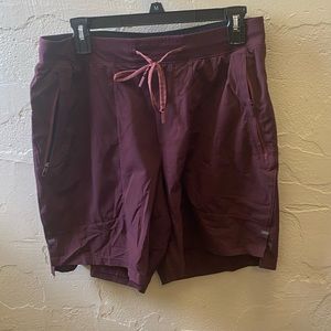 LuluLemon Mens Medium shorts
